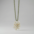 Collar paniculata piedras