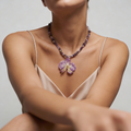 Collar corto orquídea lila
