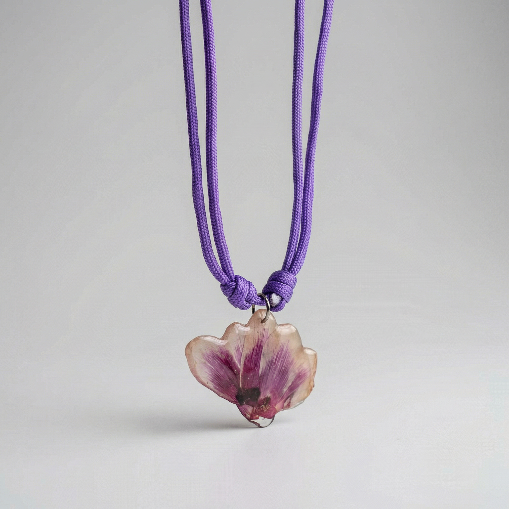 Collar cuerda geranio