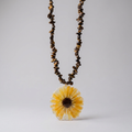 Collar corto piedras margarita