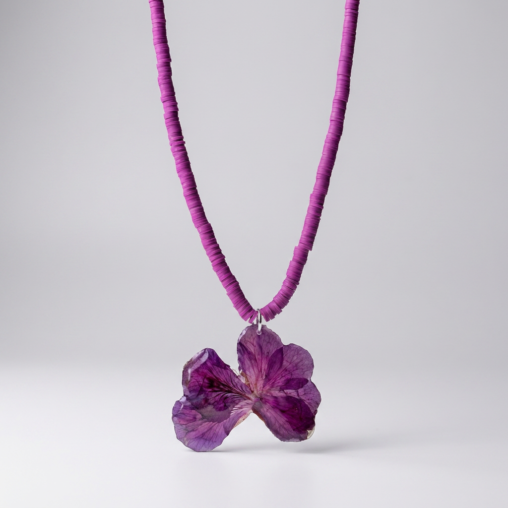 Collar corto de flor de geranio