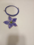 Collar corto flor estrella lila