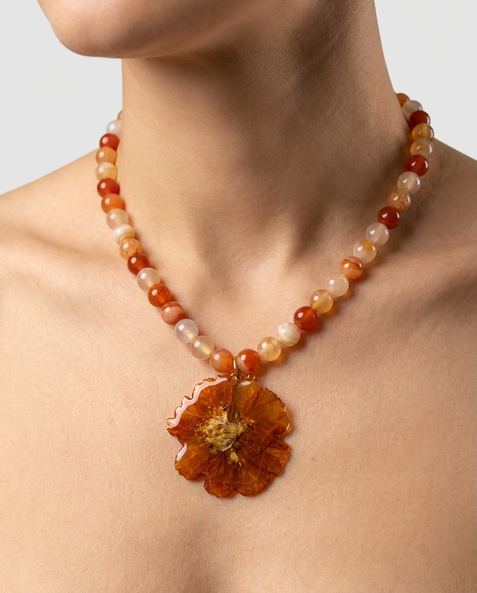 Collar corto margarita naranja