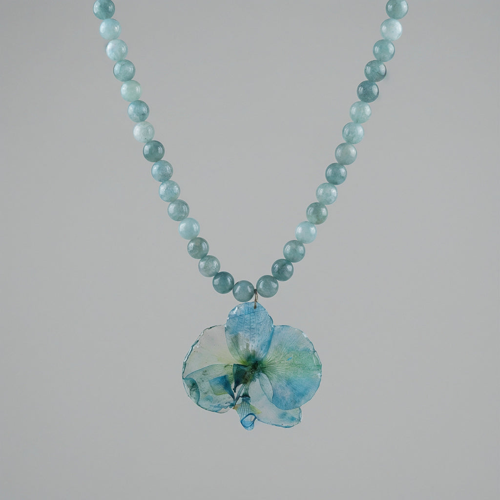 Collar corto orquídea azul
