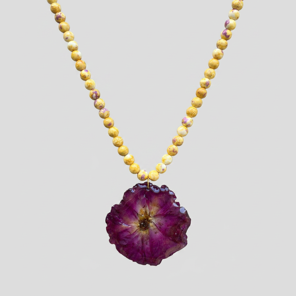 Collar corto rosa magenta